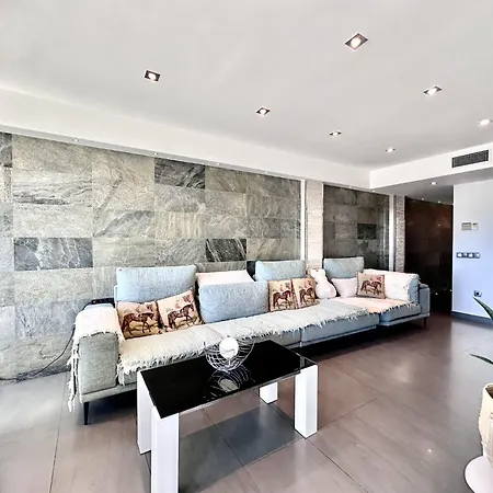 Clubrent - Edf America, Comfort In Heart Of Apartment *